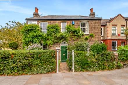 Court Lane, Dulwich Village, SE21