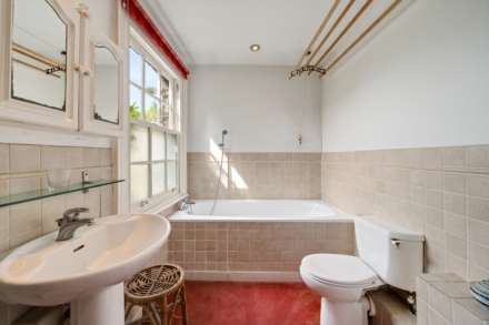 Court Lane, Dulwich Village, SE21, Image 13