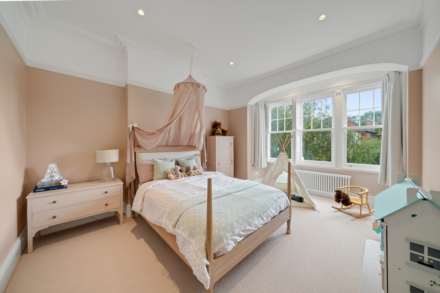 Court Lane, Dulwich Village, SE21, Image 13