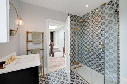 Court Lane, Dulwich Village, SE21, Image 19
