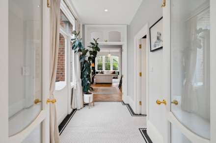 Court Lane, Dulwich Village, SE21, Image 9