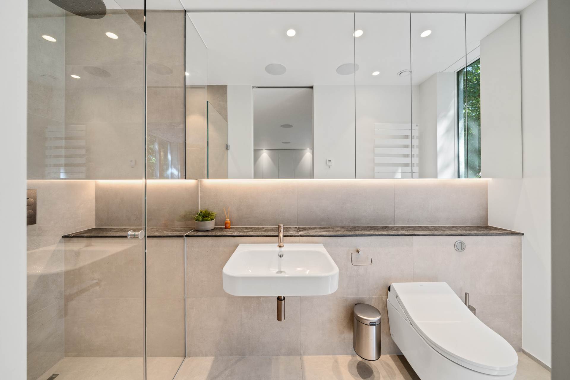 Frank Dixon Close, Dulwich Village, SE21, Image 12