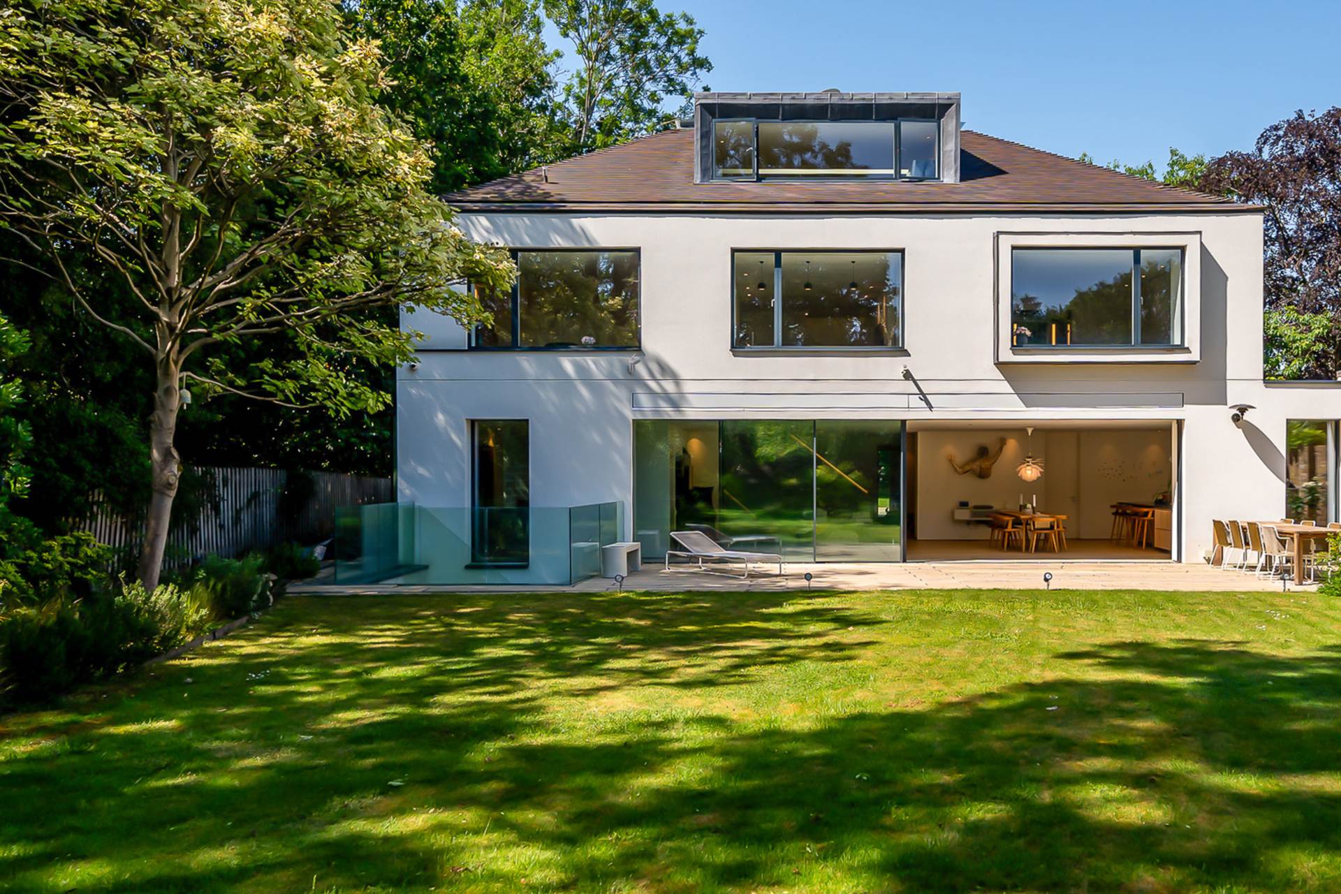 Frank Dixon Close, Dulwich Village, SE21, Image 2