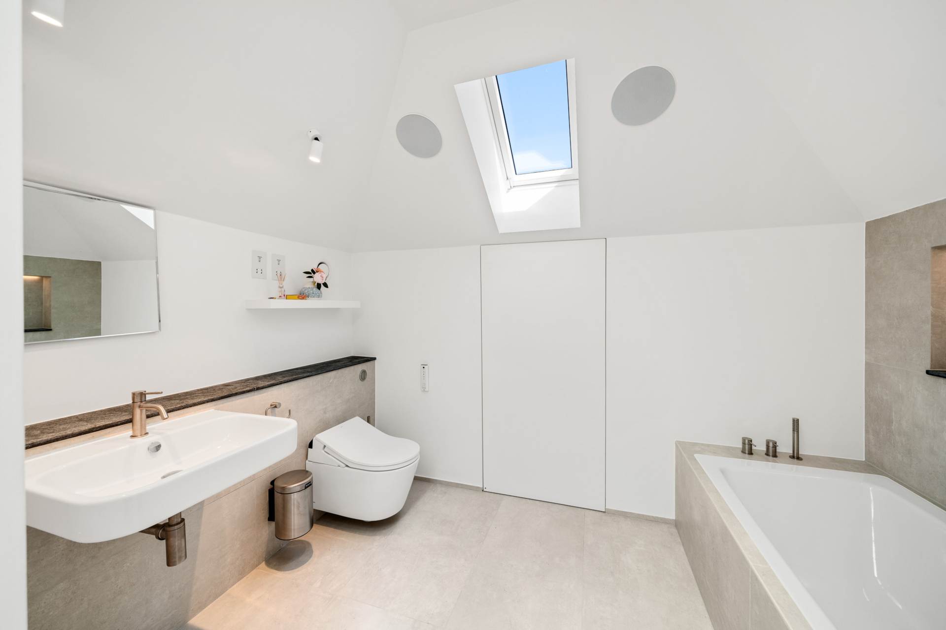 Frank Dixon Close, Dulwich Village, SE21, Image 23