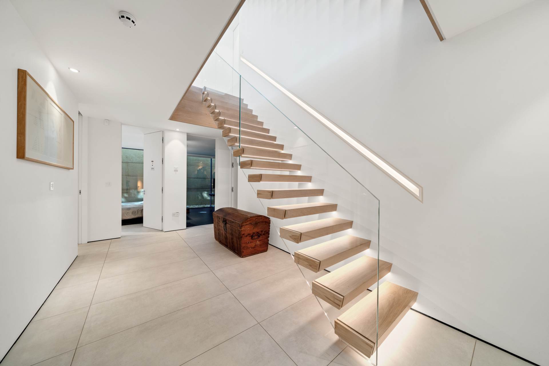 Frank Dixon Close, Dulwich Village, SE21, Image 24