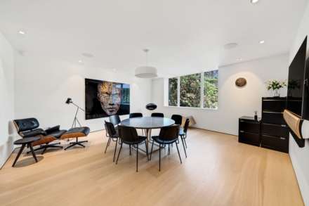 Frank Dixon Close, Dulwich Village, SE21, Image 10