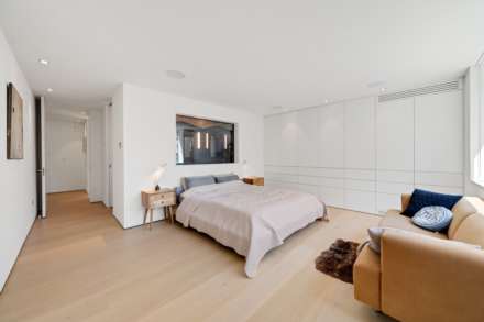 Frank Dixon Close, Dulwich Village, SE21, Image 14
