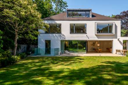 Frank Dixon Close, Dulwich Village, SE21, Image 2