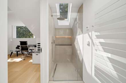 Frank Dixon Close, Dulwich Village, SE21, Image 21