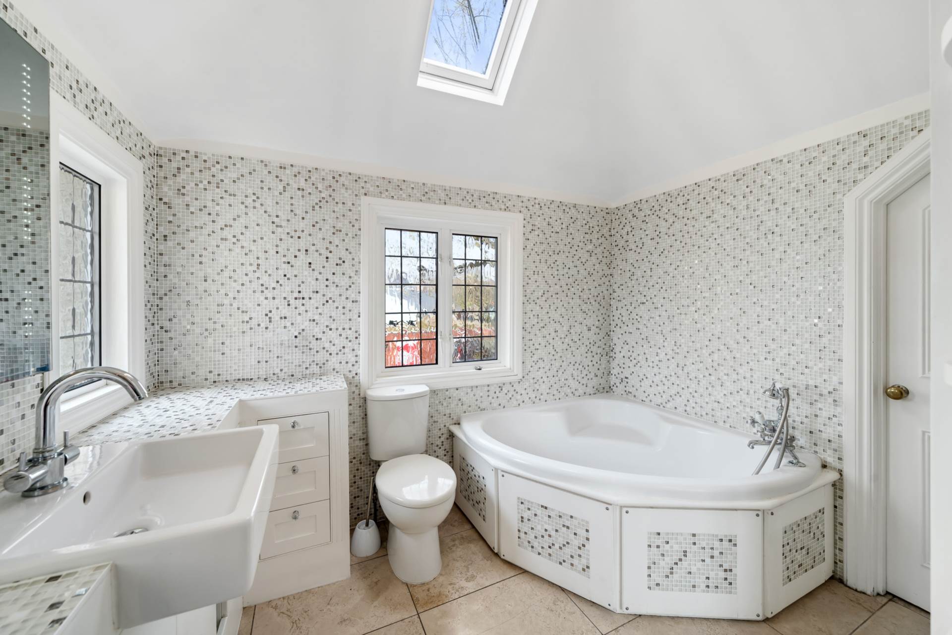 Dulwich Village, SE21, Image 10