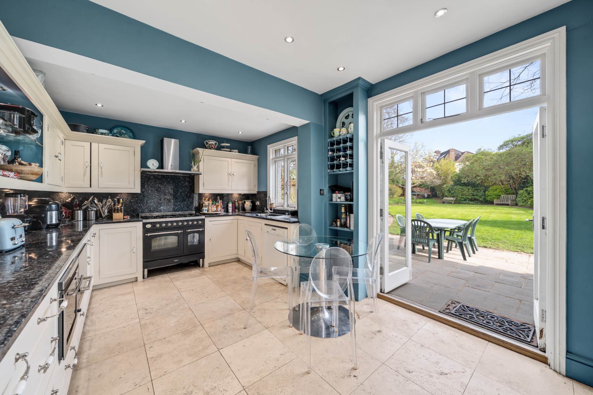 Dulwich Village, SE21, Image 5