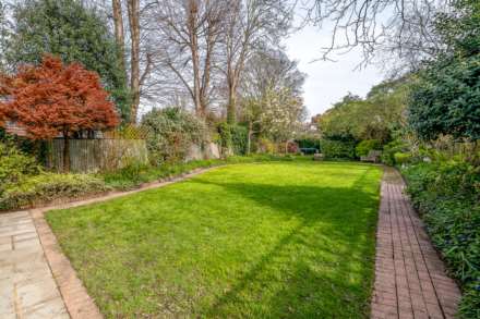 Dulwich Village, SE21, Image 2