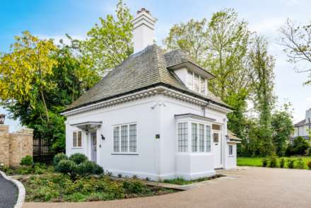 The Old Gate House, Beltwood Park Residences, SE26 6TH