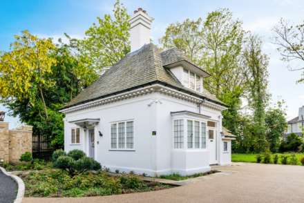 The Old Gate House, Beltwood Park Residences, SE26 6TH, Image 3