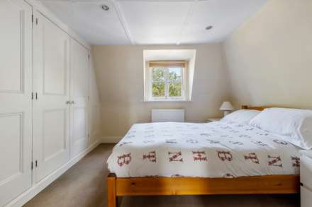 Dulwich Village, SE21, Image 12