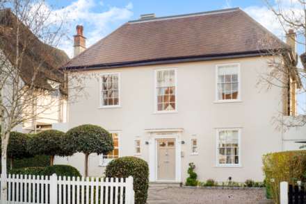 5 Bedroom Detached, Burbage Road Dulwich SE21 7AF