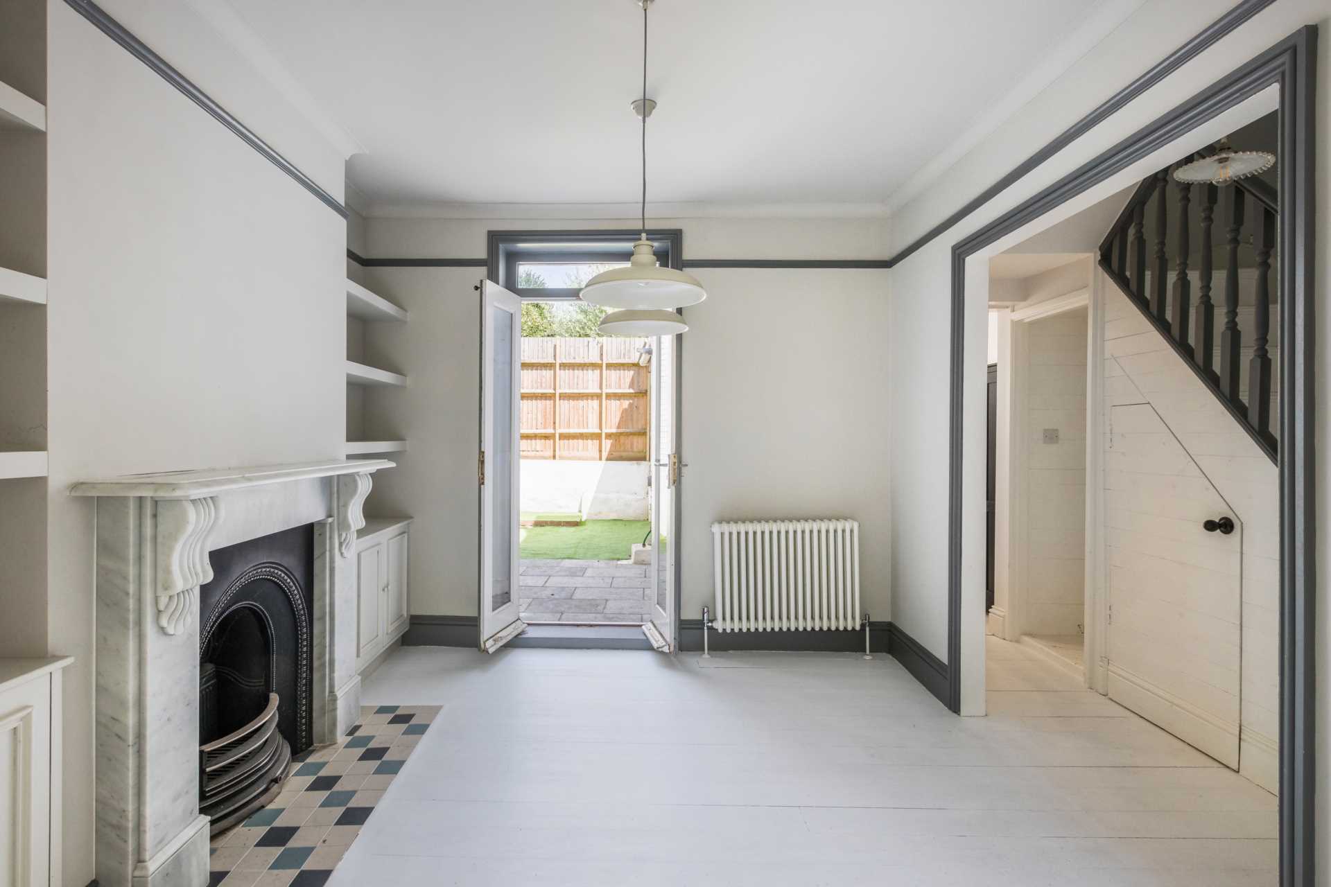 Lordship Lane, East Dulwich, SE22 8JN, Image 1