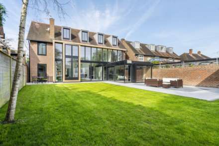 Frank Dixon Way, Dulwich Village, SE21, Image 4