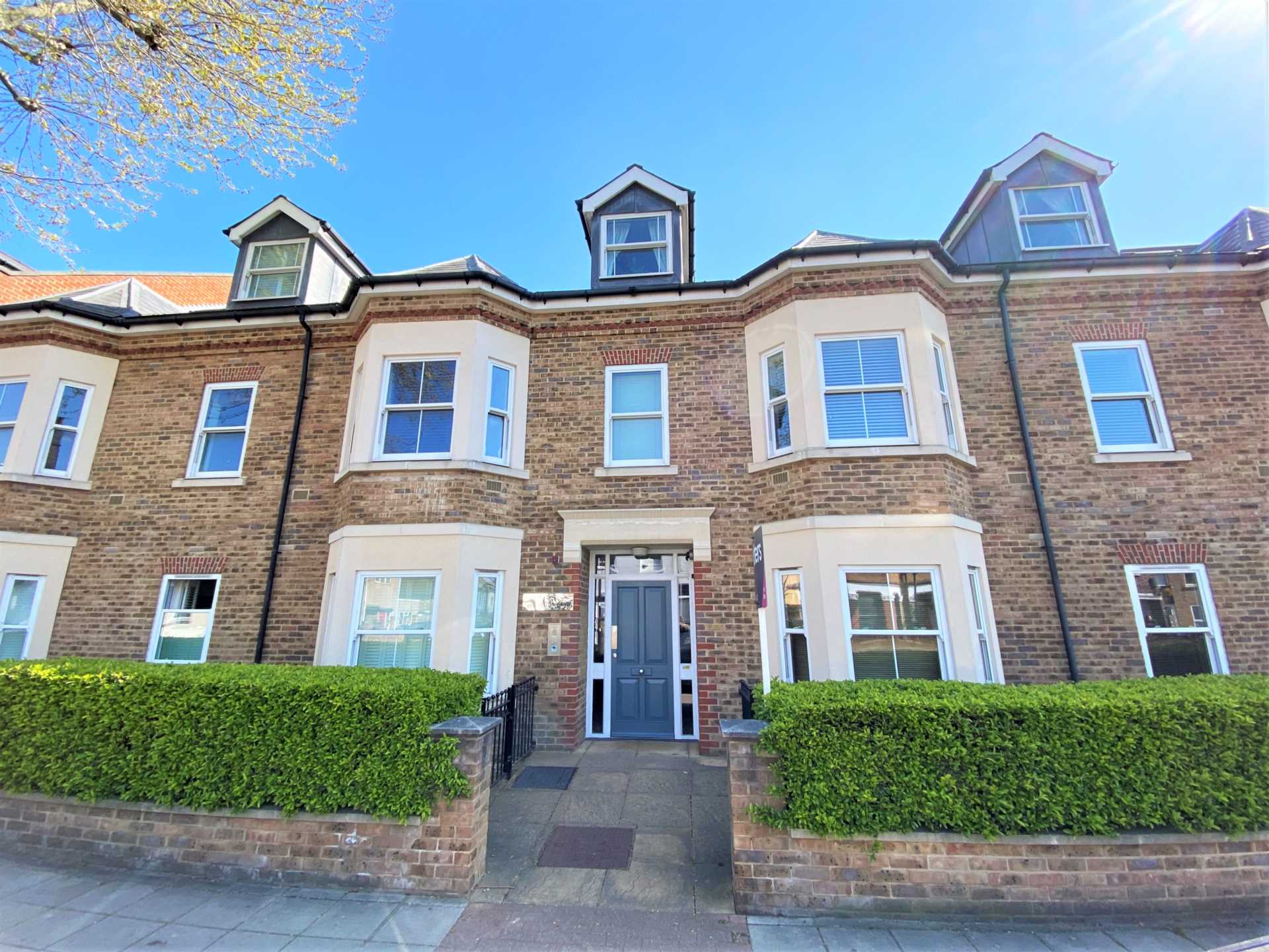 Acton Lane, London, Image 1