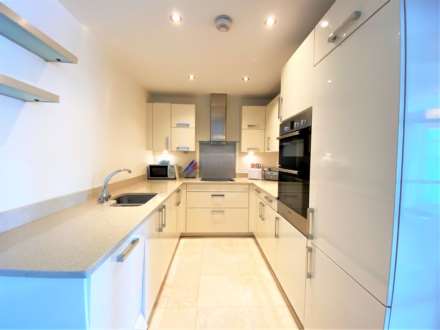 Acton Lane, London, Image 5