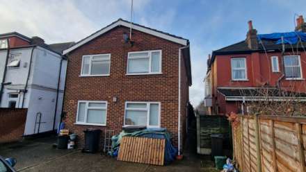 Hanwell, London, Image 1