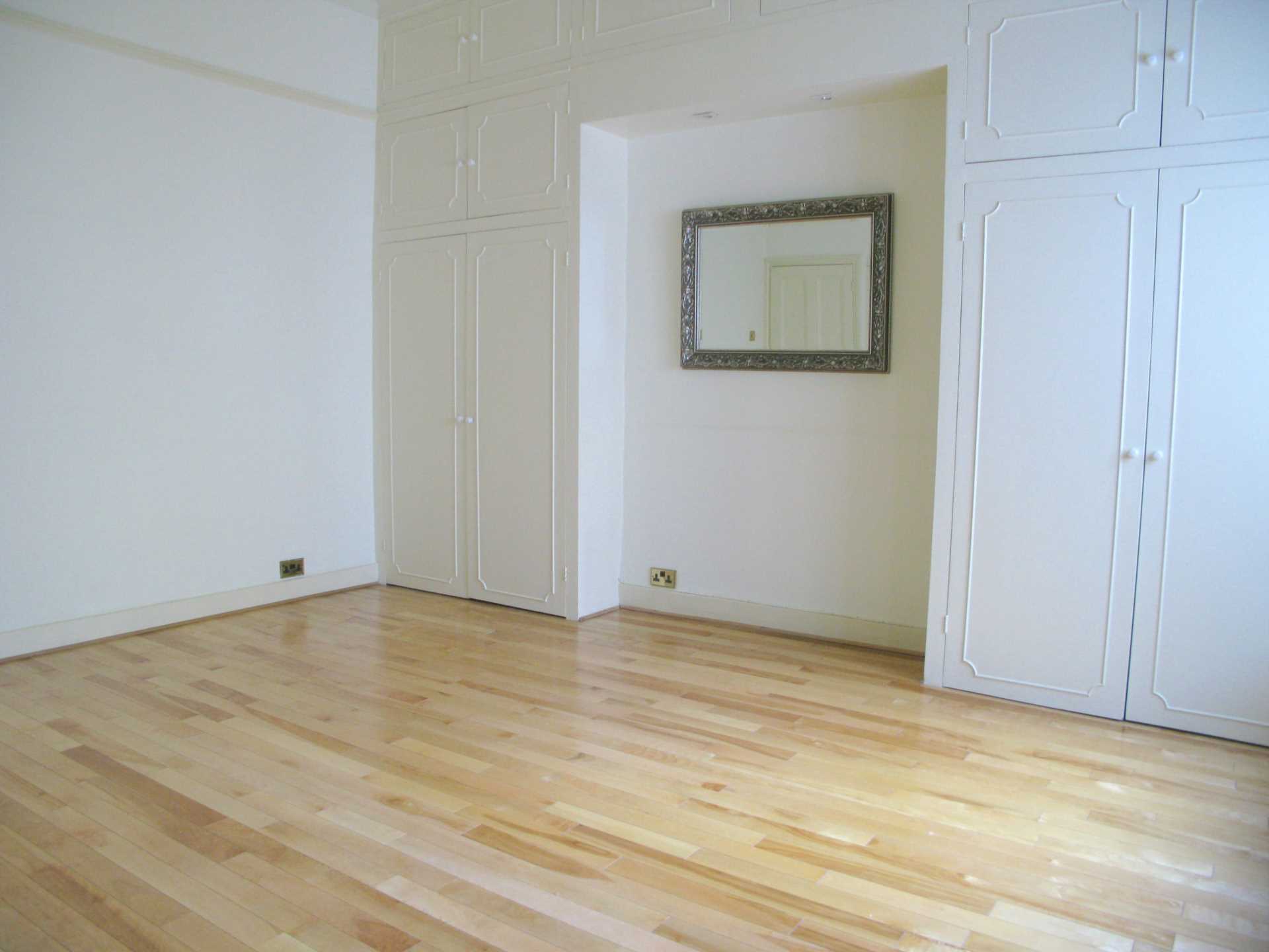 De Vere Gardens, Kensington, Image 4