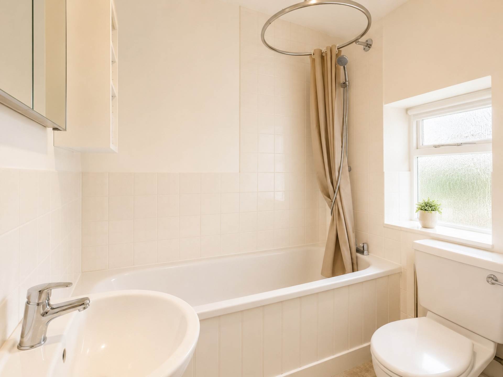Acton, London, Image 7