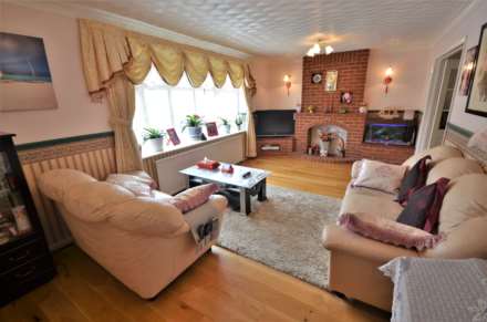 Donnelly Drive, Bedford, Image 3