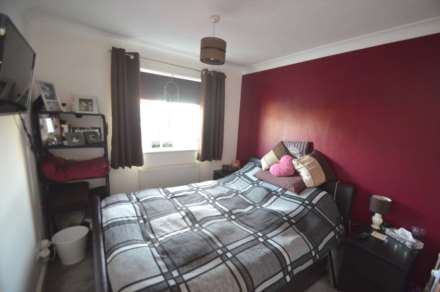 Chandler Close, Marston Moretaine, Image 7