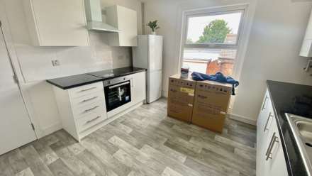 High Street, Rushden, Image 5