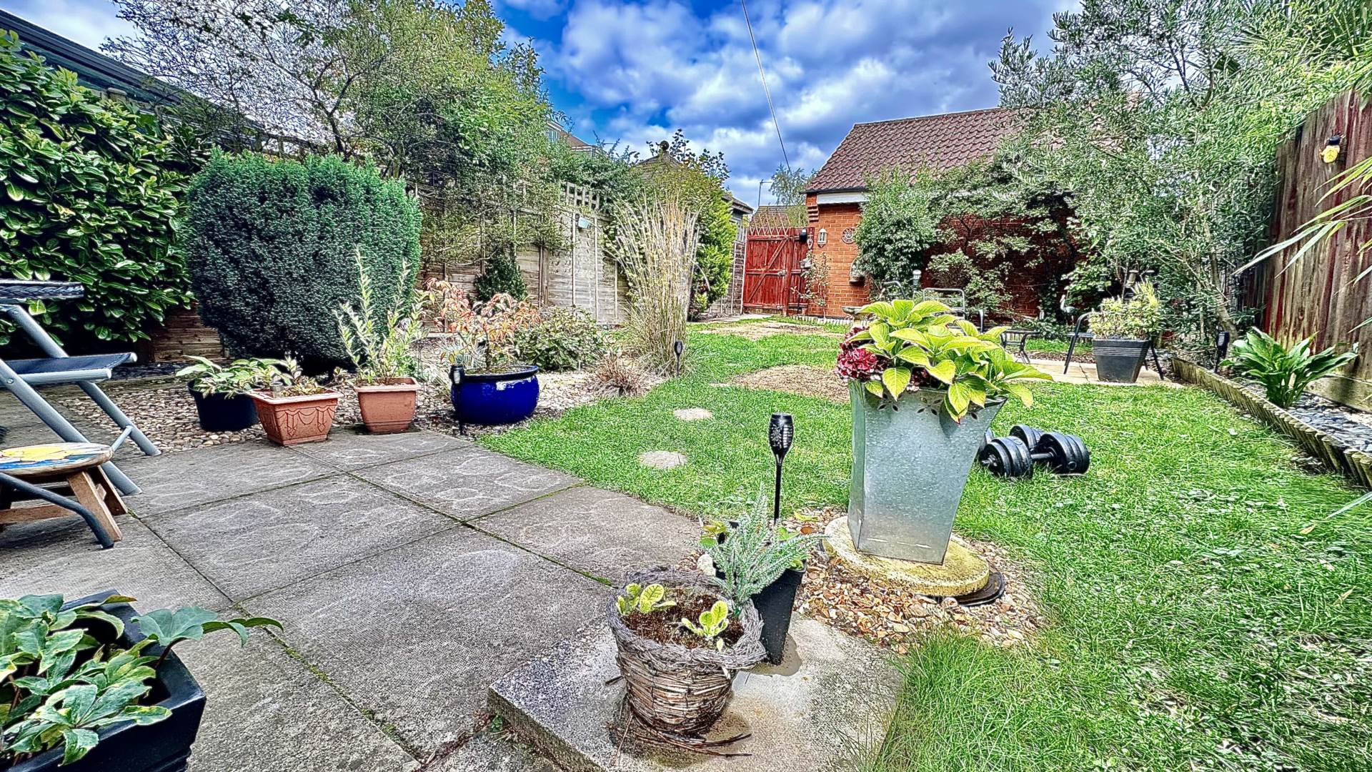Maye Dicks Road, Rushden, Image 13