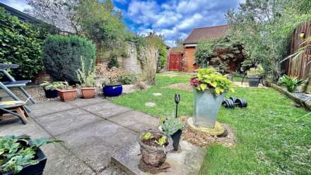 Maye Dicks Road, Rushden, Image 13