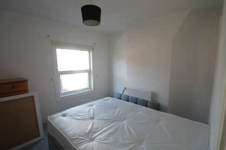 Pemberton Sreet, Rushden, Image 3