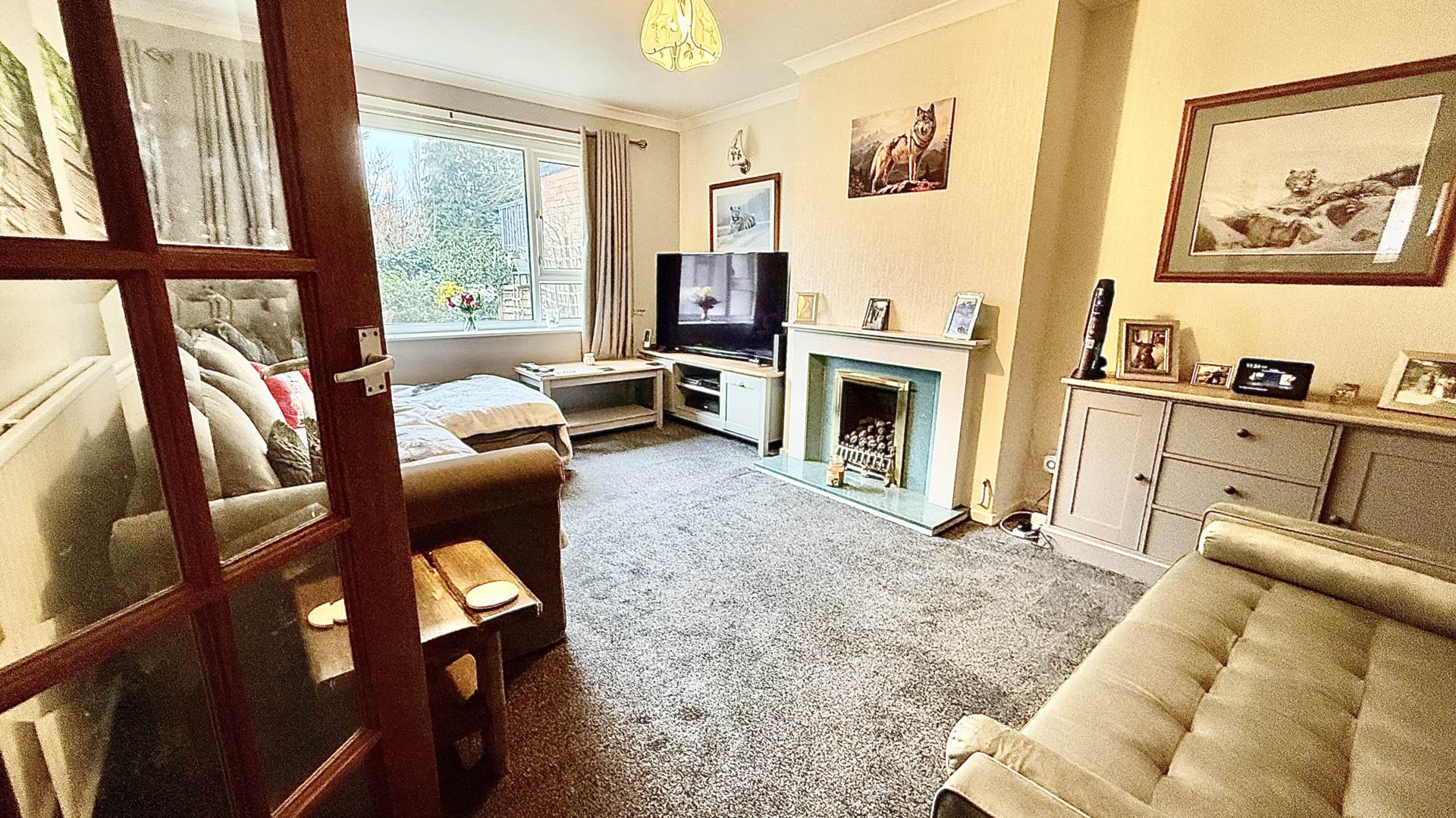 Vine Hill Close, Higham Ferrers, Image 2