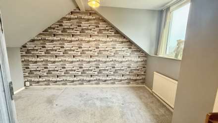 Vine Hill Close, Higham Ferrers, Image 6