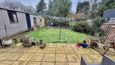 Vine Hill Close, Higham Ferrers, Image 8