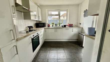 Denton Close, Rushden, Image 5