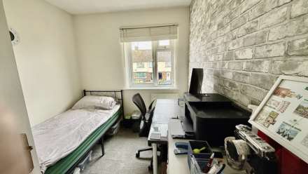 Denton Close, Rushden, Image 9