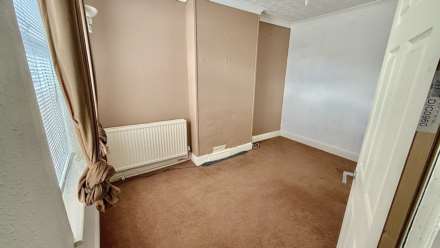Irthlingborough Road, Wellingborough, Image 6