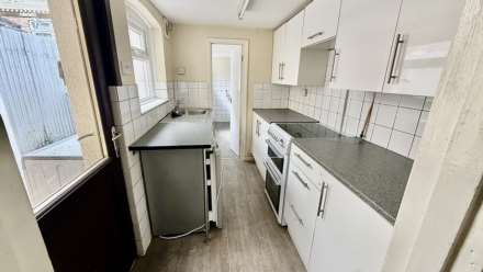 Victoria Road, Wellingborough, Image 4