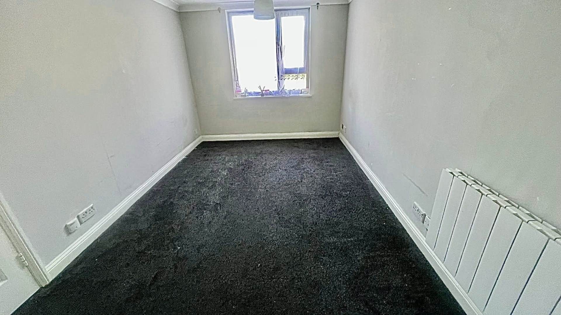 Hadleigh House, Rushden, Image 5