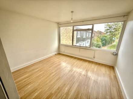 Greenlaw, Wellingborough, Image 2