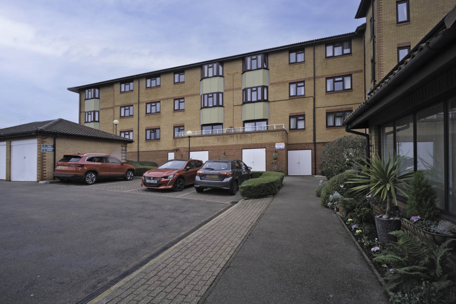 King Richard Court, East Hunsbury, Northampton, Image 21