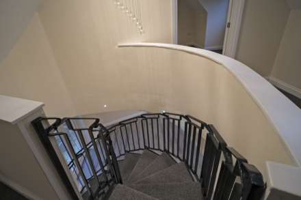 Hunter Drive, Bletchley, Milton Keynes, Image 17