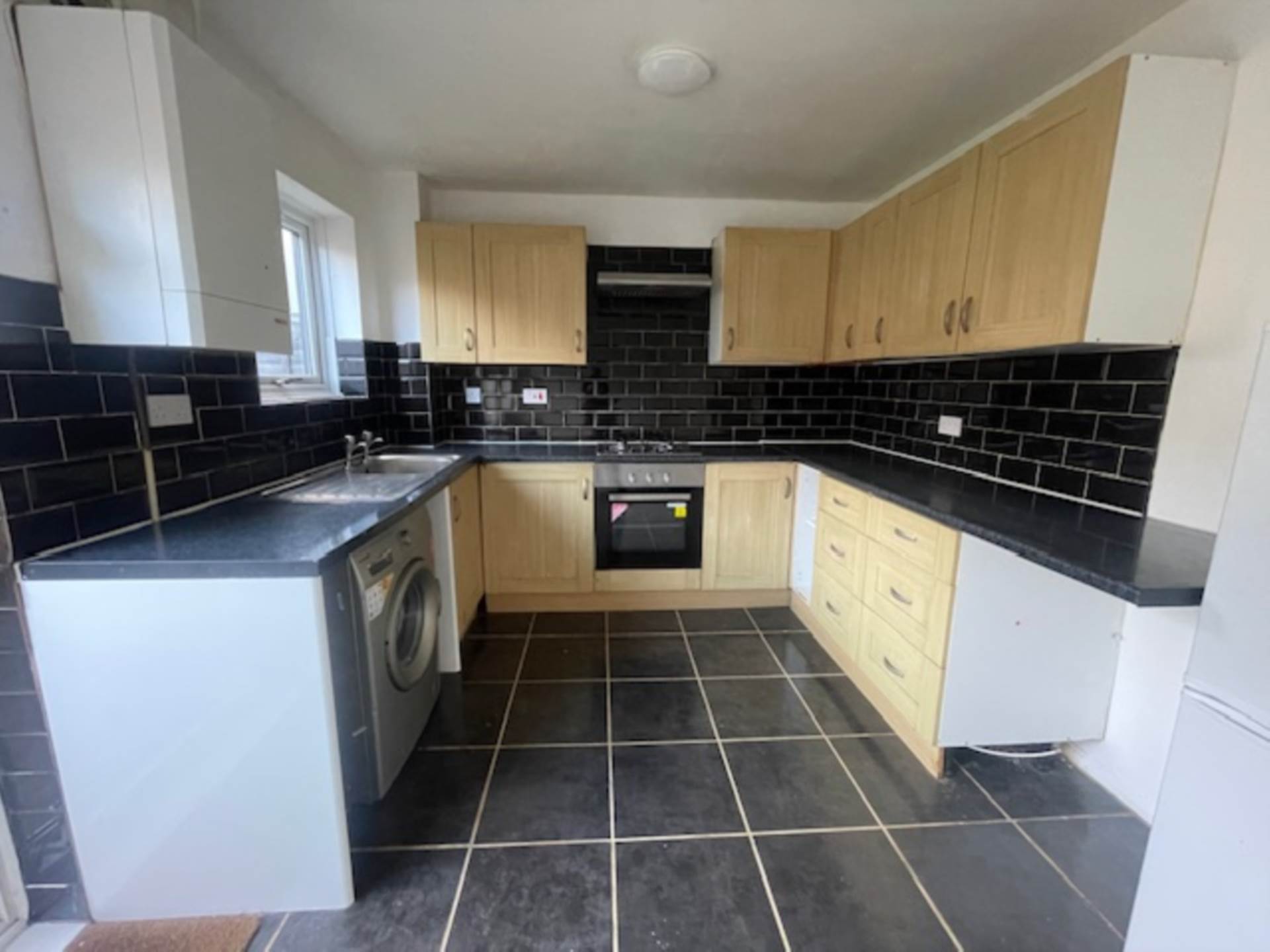 Favell Drive, Furzton, Milton Keynes*, Image 2