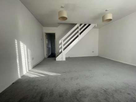Favell Drive, Furzton, Milton Keynes*, Image 6
