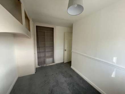 Favell Drive, Furzton, Milton Keynes*, Image 9