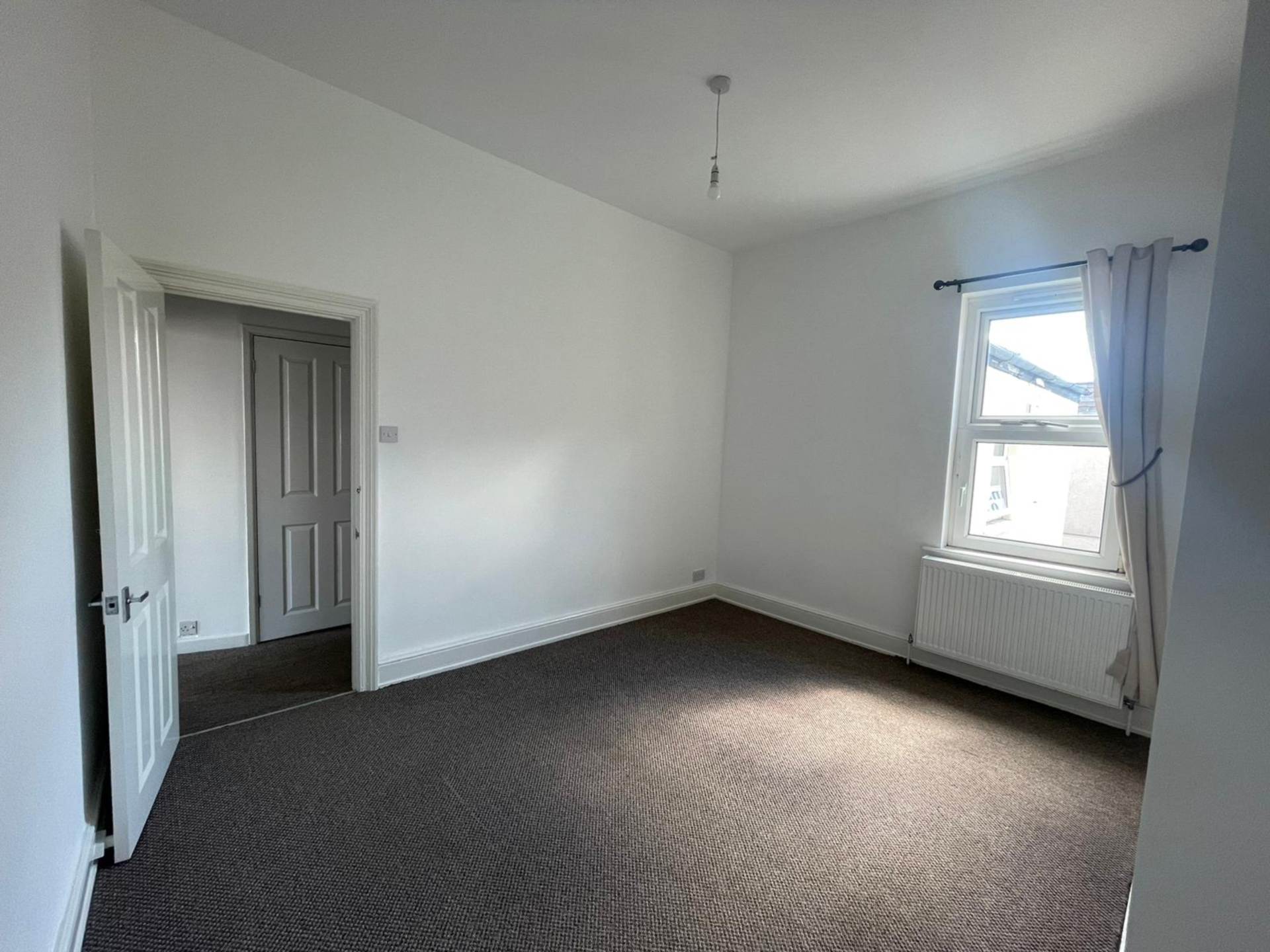 Corporation road, Newport, Image 4