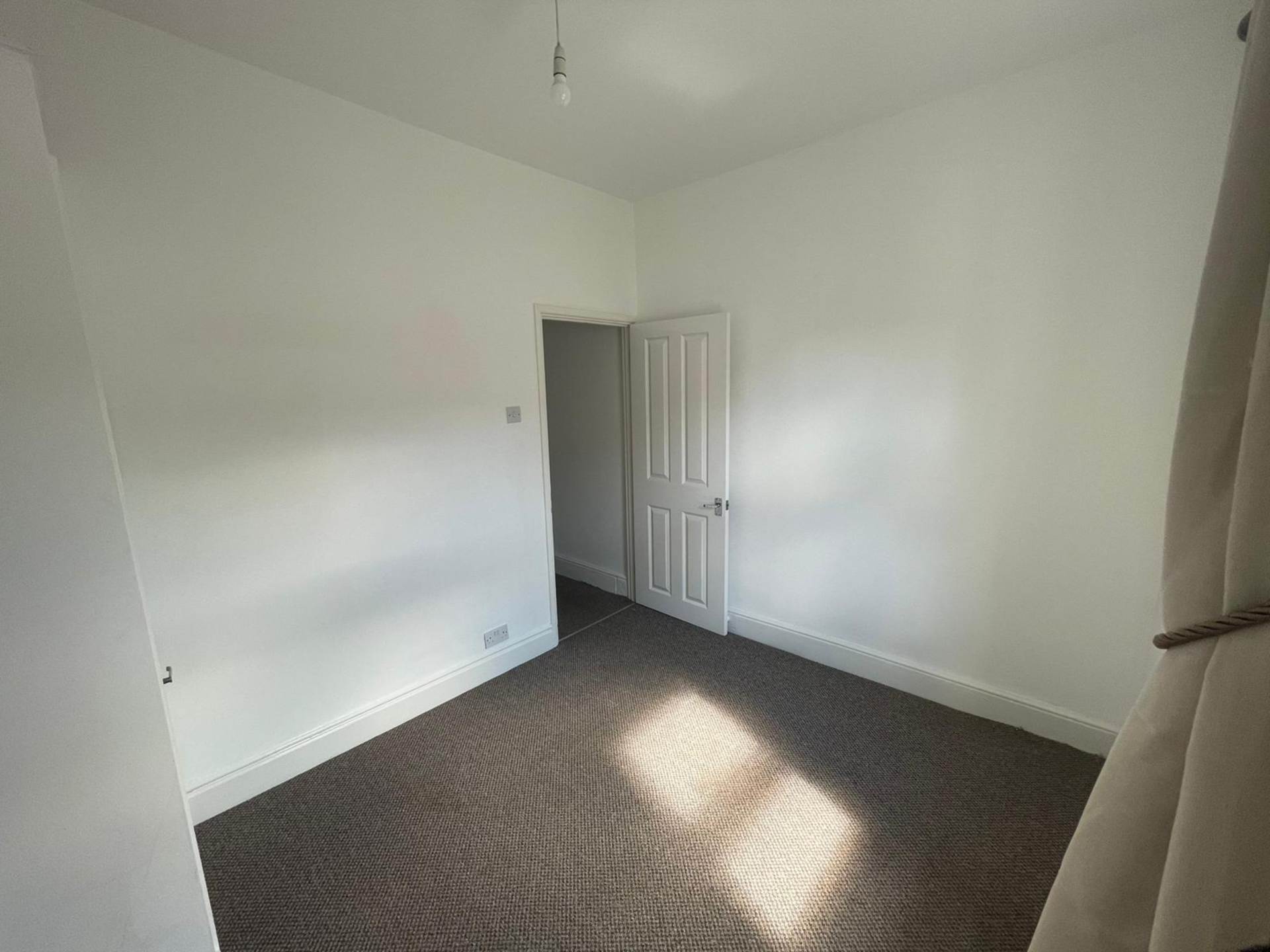 Corporation road, Newport, Image 6