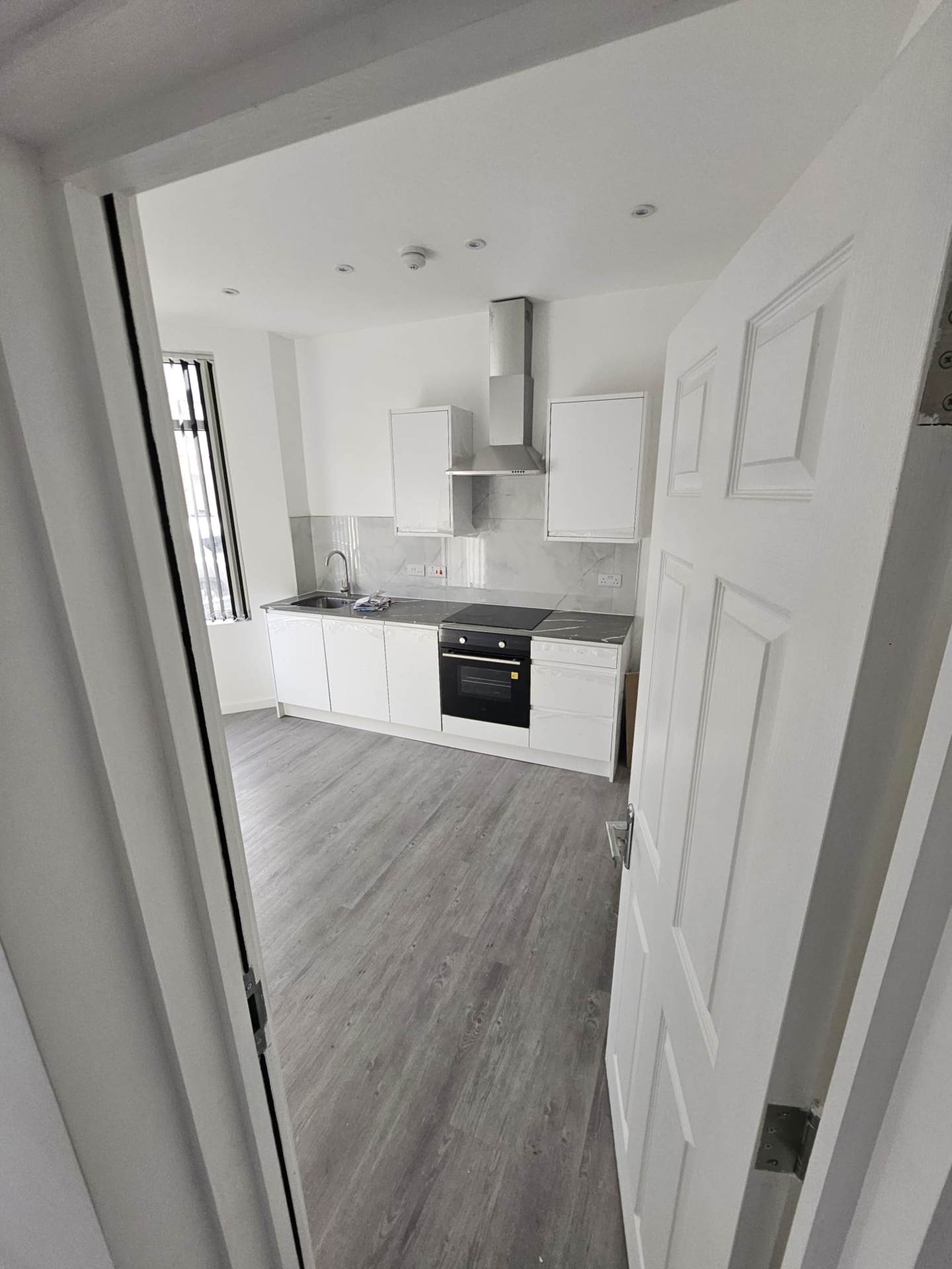 Inverness Place, Cardiff, Image 3